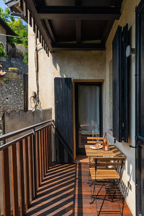La Limonaia Apartments By Wonderful Italy การ์โดเน ริเวียรา ภายนอก รูปภาพ