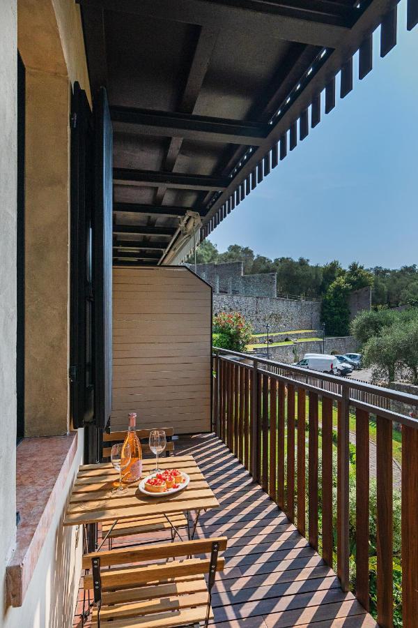 La Limonaia Apartments By Wonderful Italy การ์โดเน ริเวียรา ภายนอก รูปภาพ